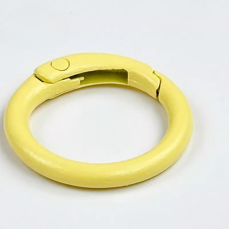 Candykleurige zinklegering vee - Jewelry Making Online recensie en prijs